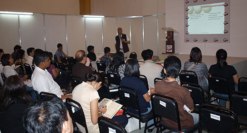 Manny Tabunda Talks about On-Demand Politics at Campaigns 2010 Seminar Series campaigns09 10212009 3 Manny Tabunda Talks about On Demand Politics at Campaigns 2010 Seminar Series